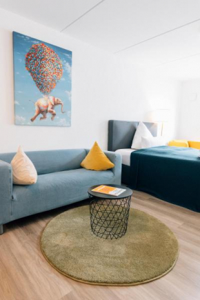 City - Travel & Living - Appartement
